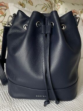 Soprano Leather Bucket Bag Drawstring Shoulder Bag Crossbody Purse Navy Blue